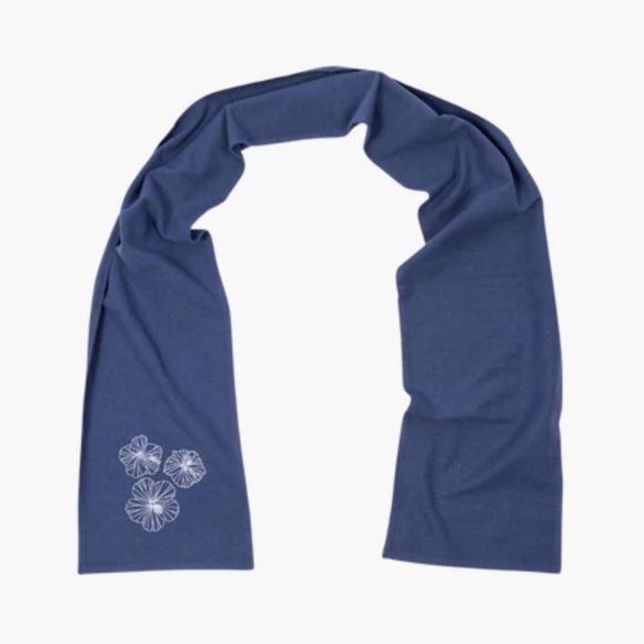 Accessories - Tag Aloha Co. | NWT Hibiscus Embroidered Scarf